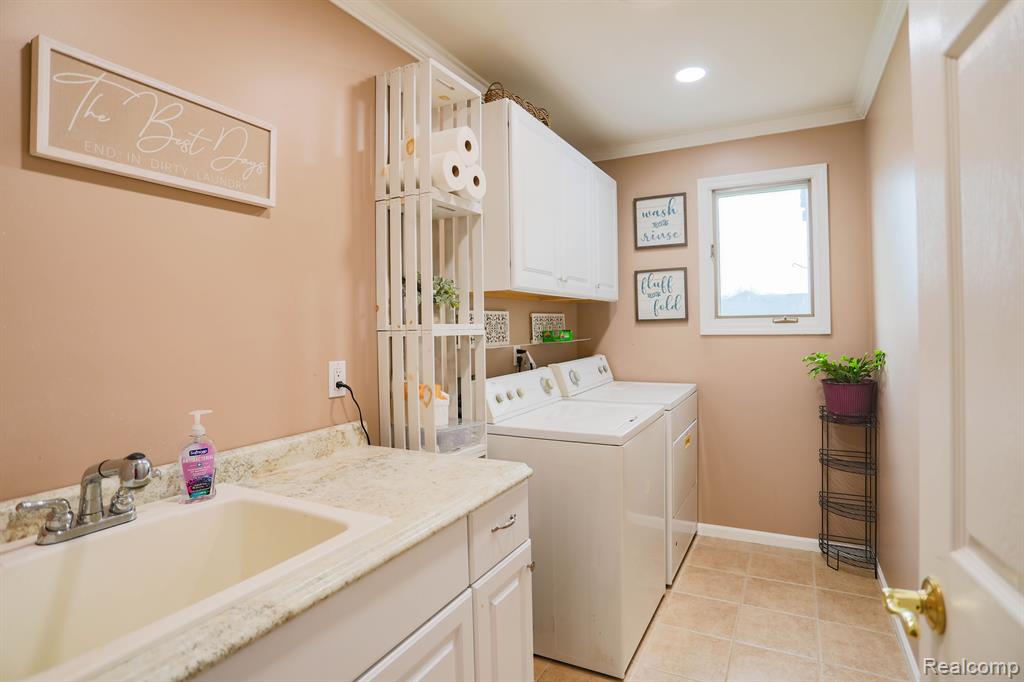 7058 OLDE FARM Trail, Almont, MI 48003 — Photo 27