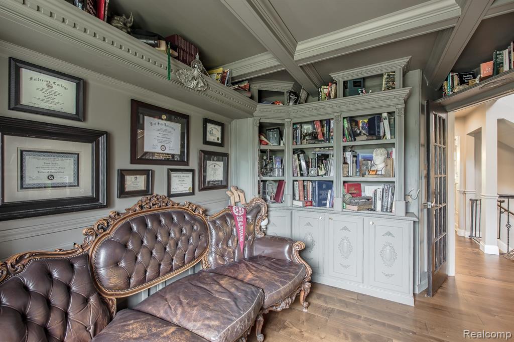 8640 Newport Drive, White Lake, MI — Photo 14