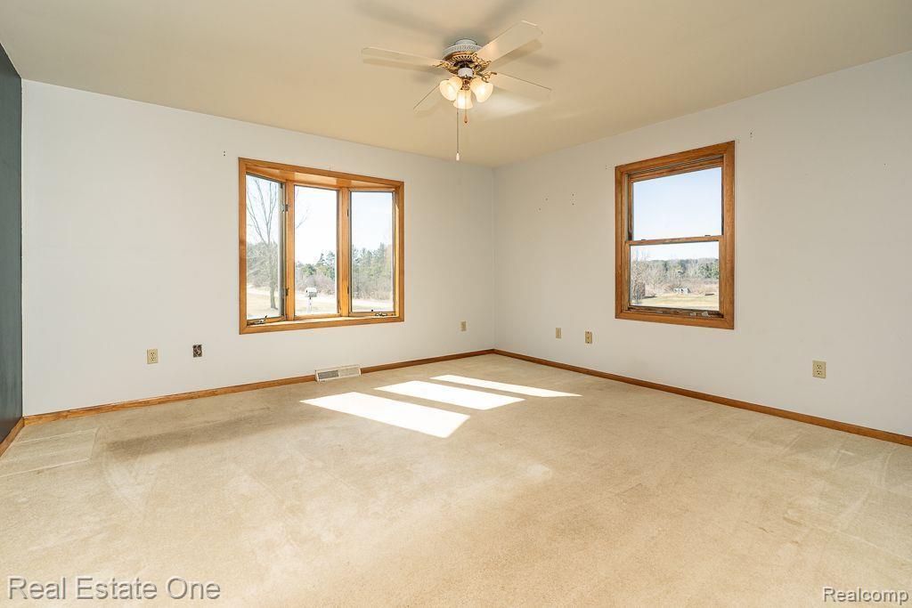 5495 WILSON Road, Columbiaville, MI 48421 — Photo 12