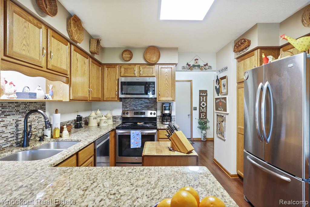 57 PINE GROVE Drive, Frankenmuth, MI 48734 — Photo 16