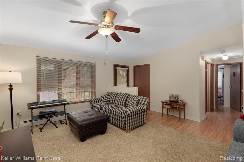 975 Woodlane Drive, Rochester Hills, MI 48307 — Photo 5