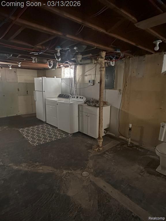 515 S MARIAS Avenue, Clawson, MI — Photo 32