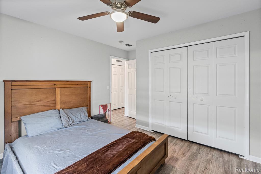 4485 Home Town Drive, Flint, MI 48506 — Photo 10