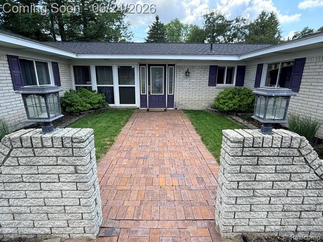4177 Conne Mara Lane, Waterford, MI 48329 — Photo 2
