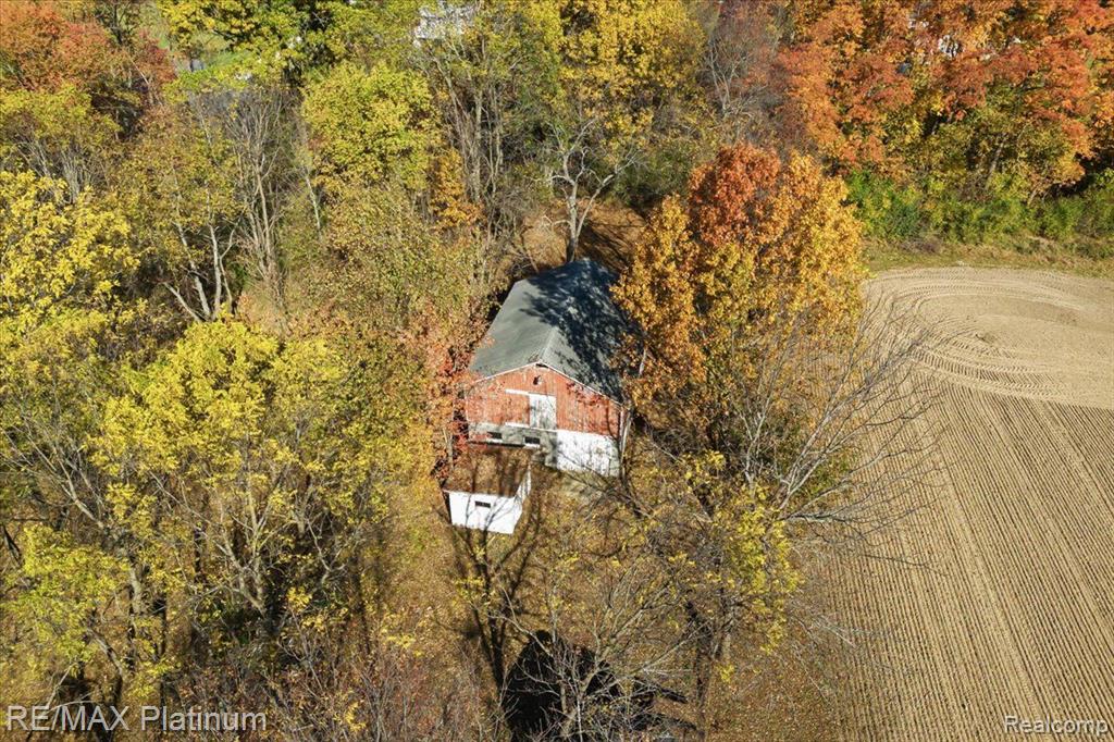1215 S Bull Run Road, Fowlerville, MI 48836 — Photo 50