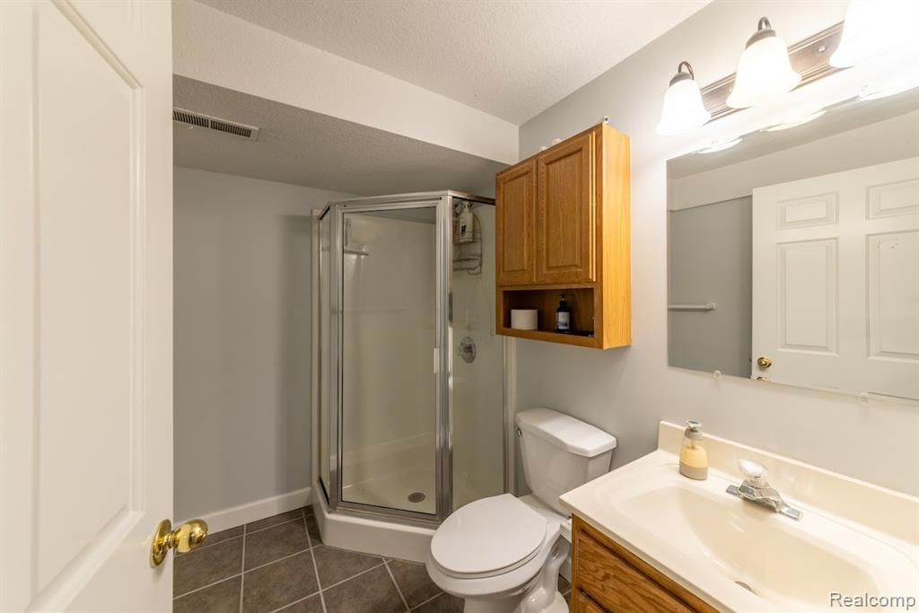4695 Powell Drive, Mount Pleasant, MI 48858 — Photo 26