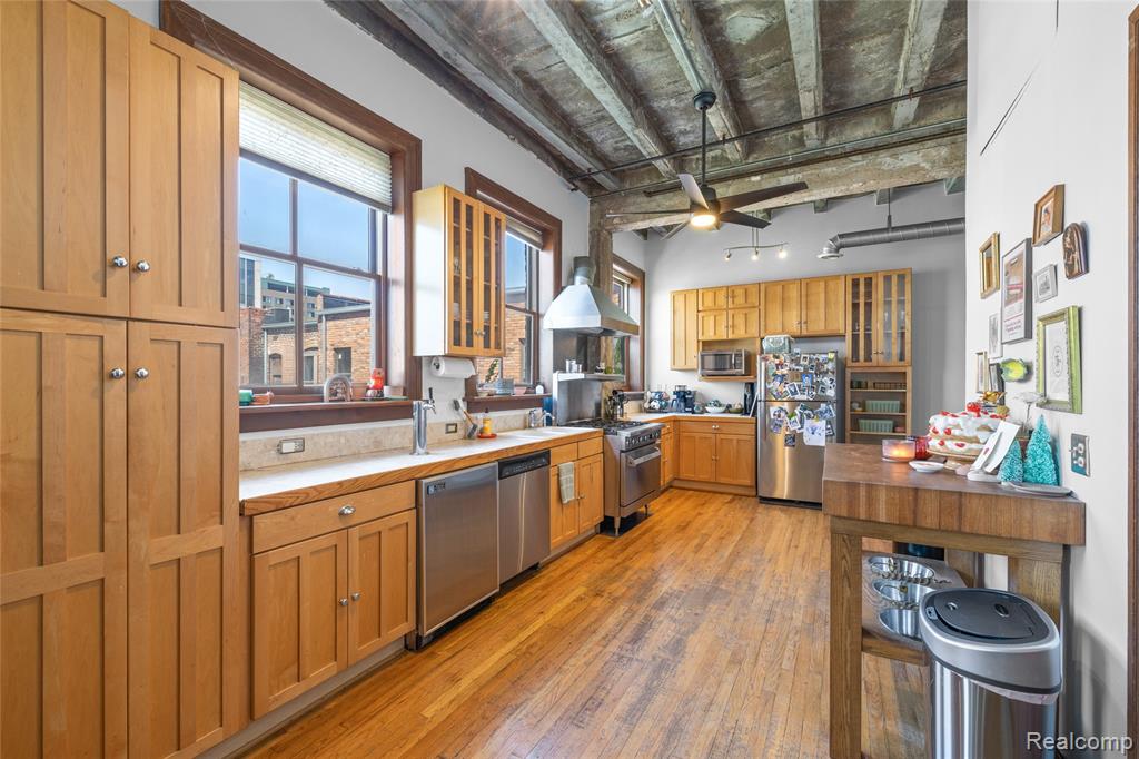 3139 Woodward Avenue - Photo 5