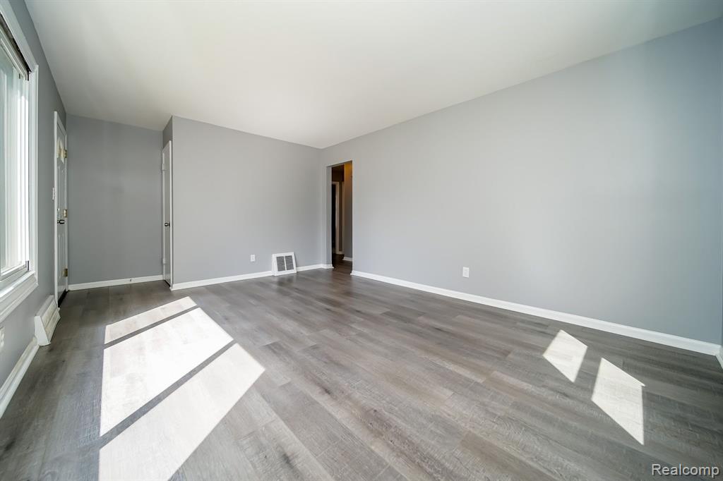 1175 SHARE Avenue, Ypsilanti, MI 48198 — Photo 19