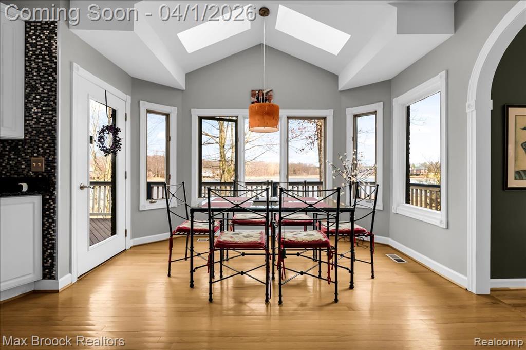 3370 Sutton Lane, Commerce Twp, MI 48390 — Photo 10