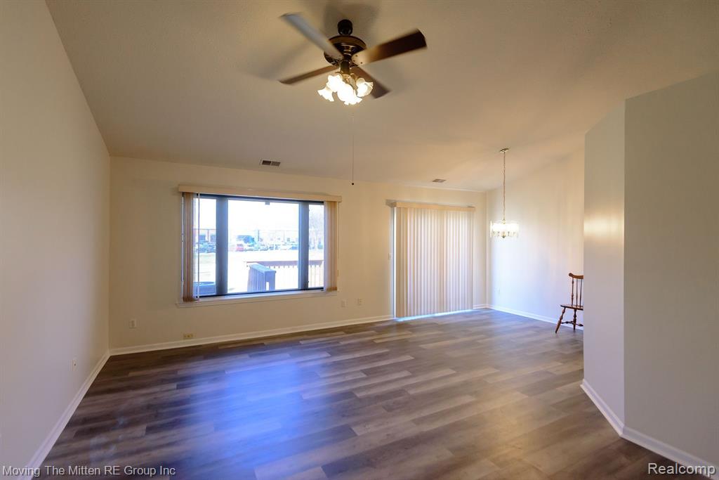 9540 WHEATGRASS Lane, Belleville, MI 48111 — Photo 3
