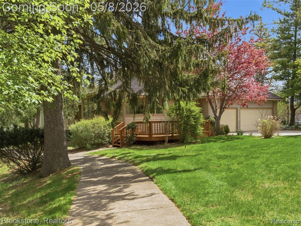 6512 White Lake Road, Clarkston, MI — Photo 52