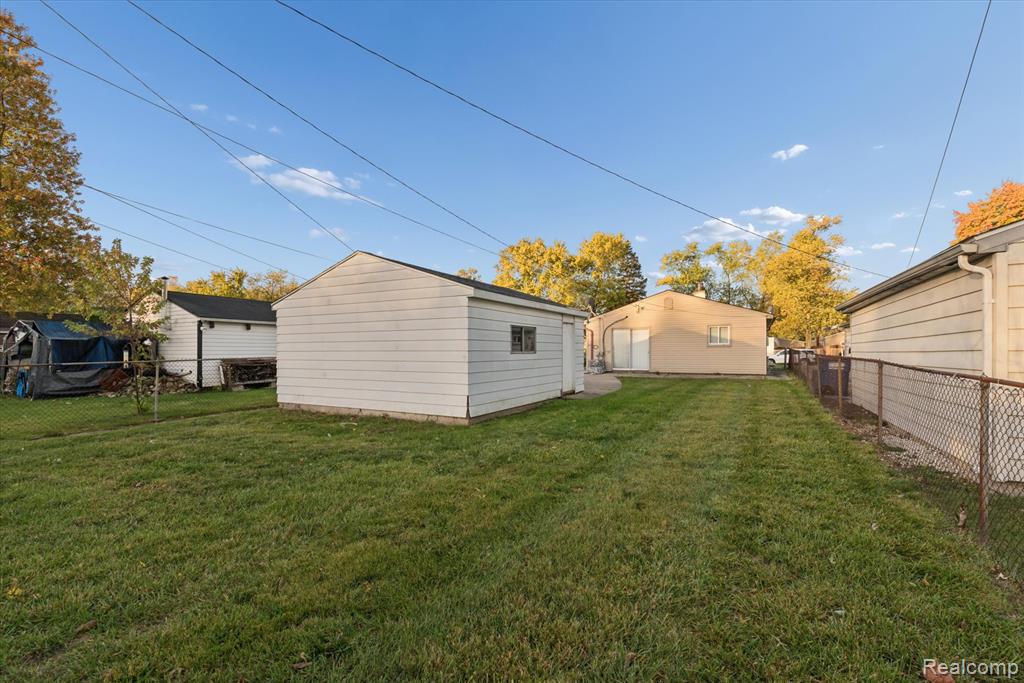 7606 Cavell Street, Westland, MI — Photo 23