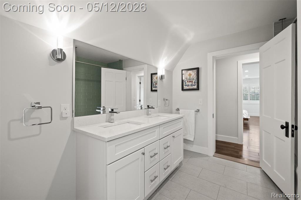 6390 Commerce Road, West Bloomfield, MI 48324 — Photo 32