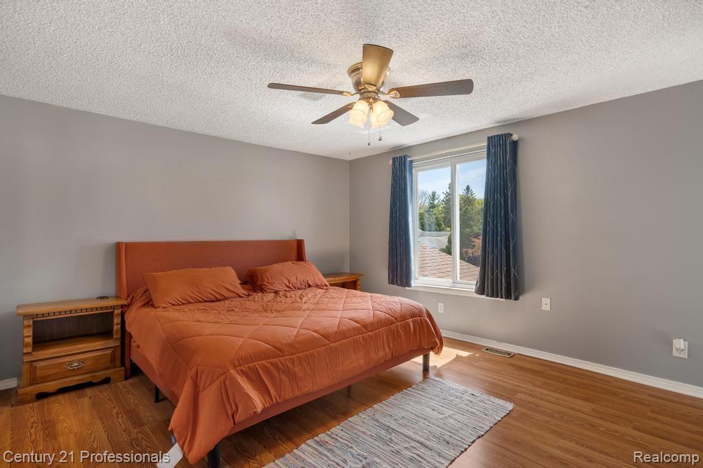 8978 Sussex Street, White Lake, MI — Photo 23