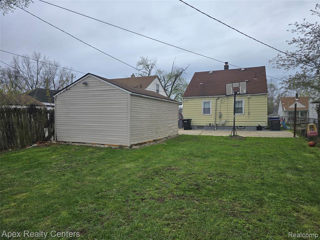 6320 Saint Marys Street, Detroit, MI 48228 — Photo 16