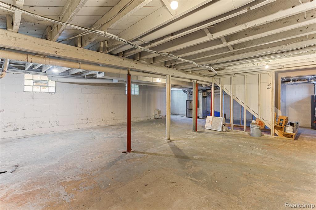 23364 Clark road Road, Belleville, MI 48111 — Photo 32