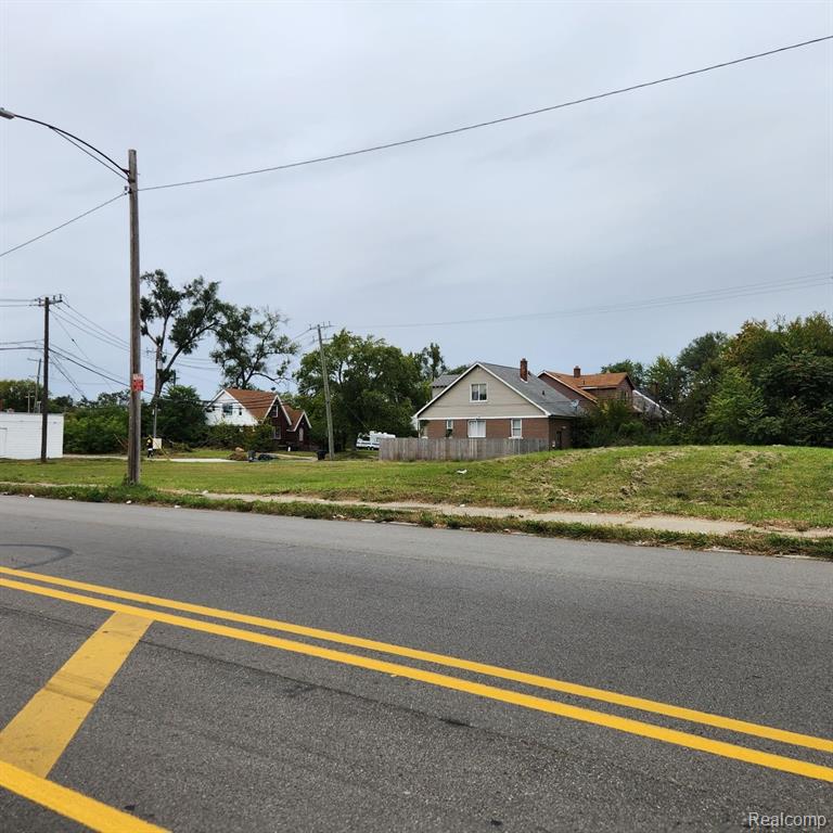 13430 FENKELL Street, Detroit, MI 48227 — Photo 4