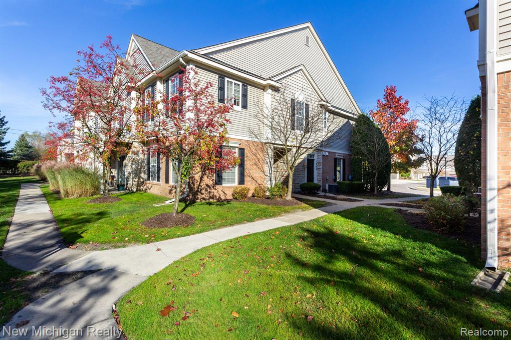 1908 CEDAR VALLEY Drive, Canton, MI 48188 — Photo 4