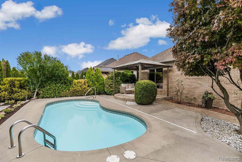 54591 Hibiscus Drive, Macomb, MI 48042 — Photo 54
