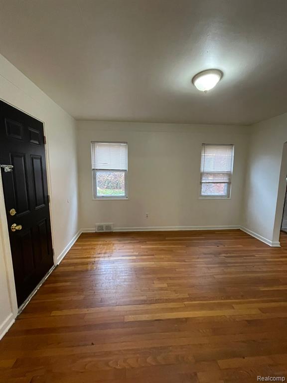 9375 PENROD Street, Detroit, MI 48228 — Photo 25