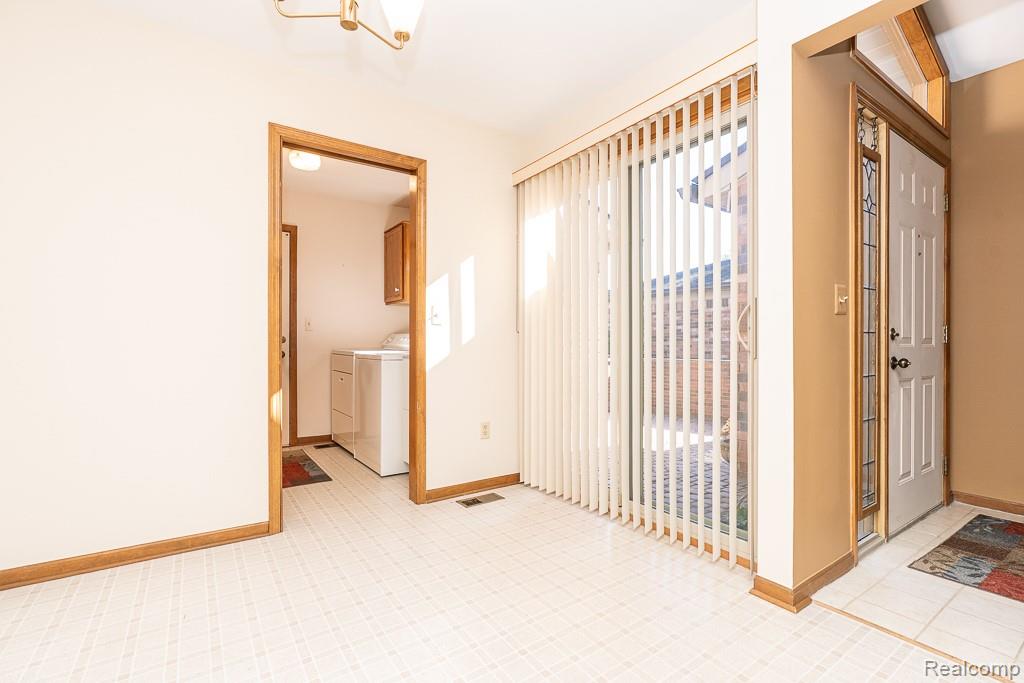 49414 Richmond Court, Shelby Twp, MI 48315 — Photo 18