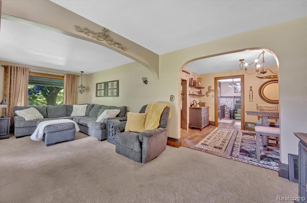 1381 Roods Lake Road, Lapeer, MI 48446 — Photo 10