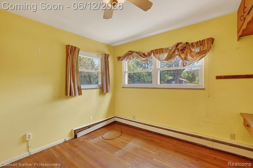 8245 Fenton Road, Grand Blanc, MI 48439 — Photo 26
