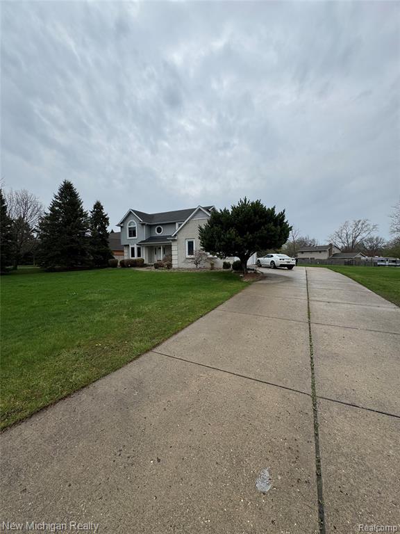 704 Wilkshire Court, Grand Blanc, MI 48439 — Photo 42