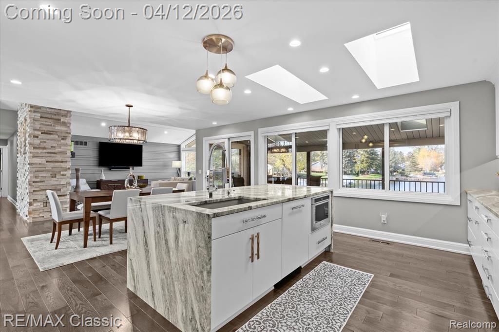 4751 Winewood Lane, Commerce Twp, MI 48382 — Photo 24