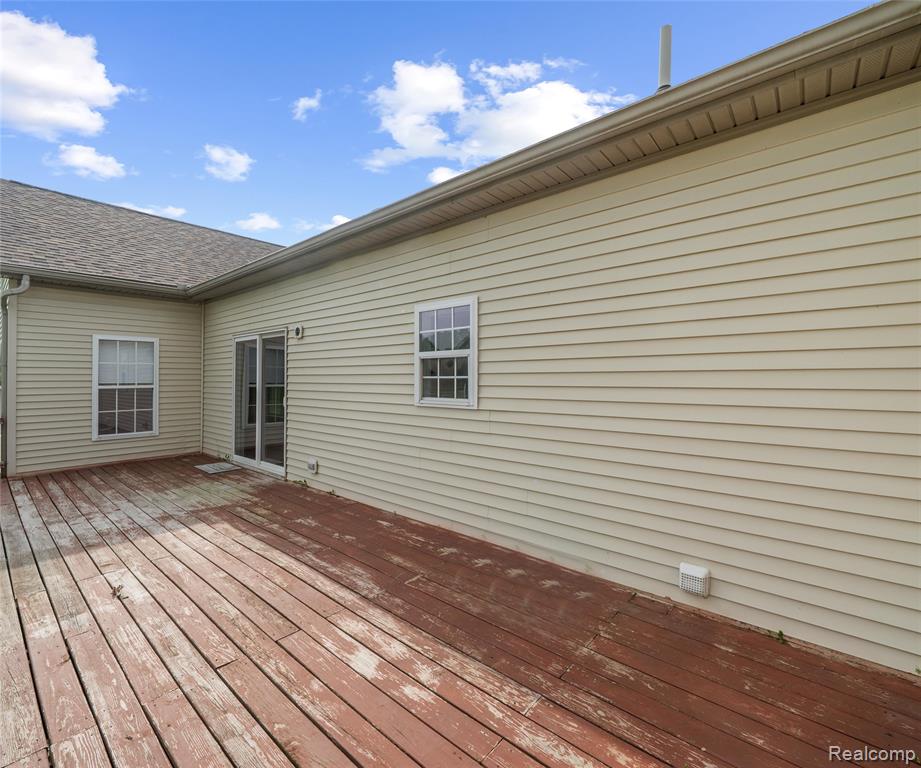 48196 Martz Road, Van Buren, MI 48111 — Photo 34
