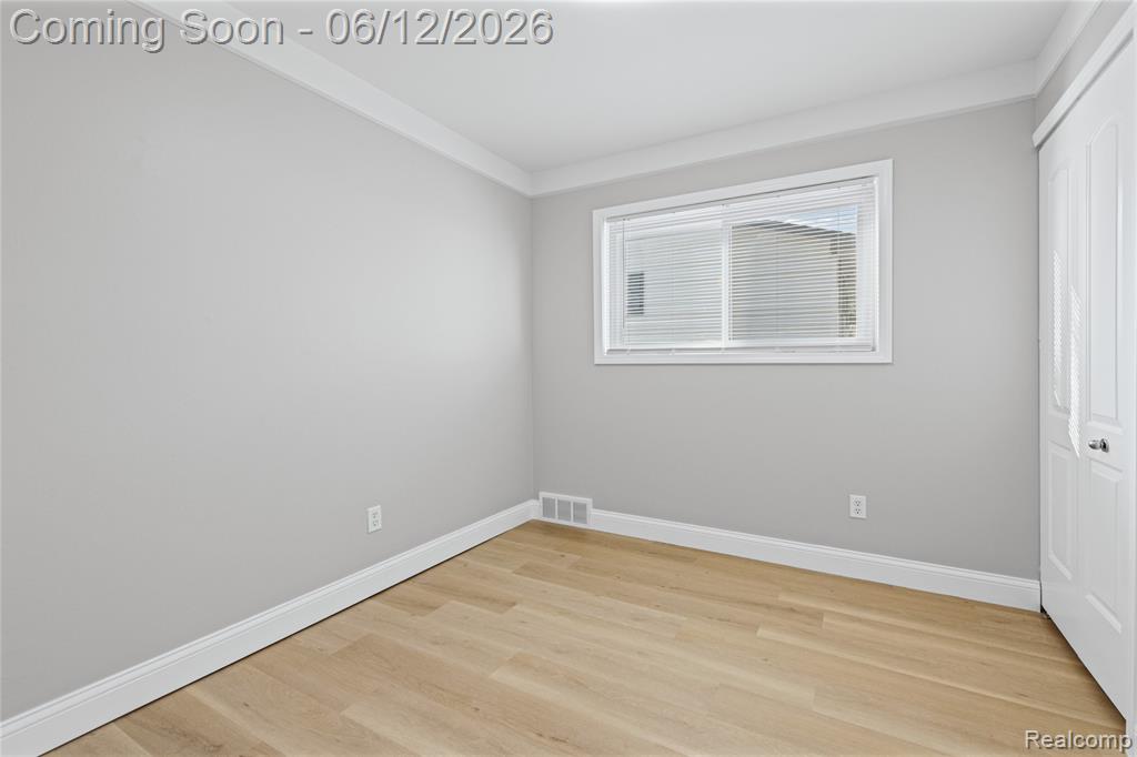 30772 J Carls Street, Roseville, MI 48066 — Photo 17