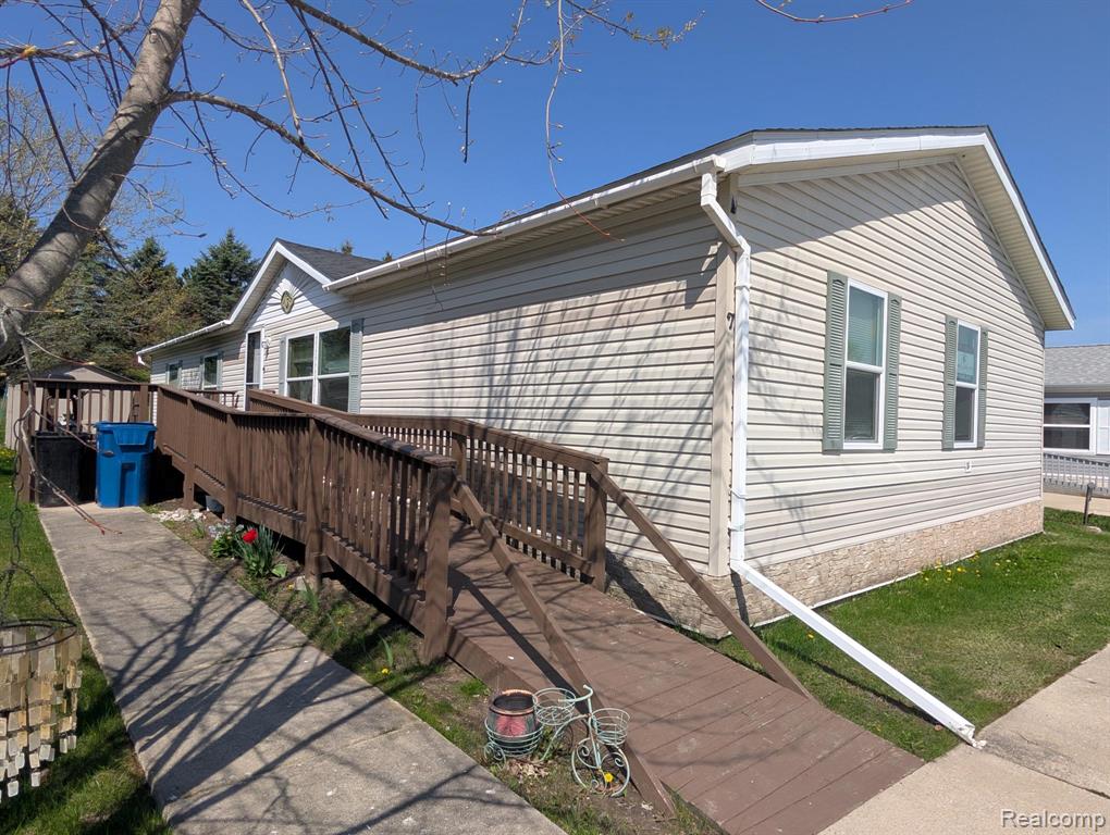7 Brookfield, Swartz Creek, MI 48473 — Photo 23