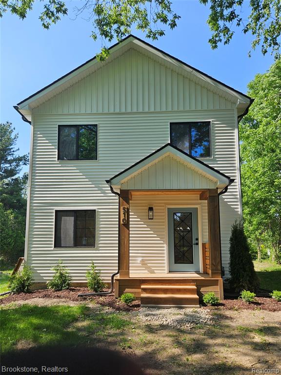 510 Alpeana Street, Auburn Hills, MI 48326 — Photo 2