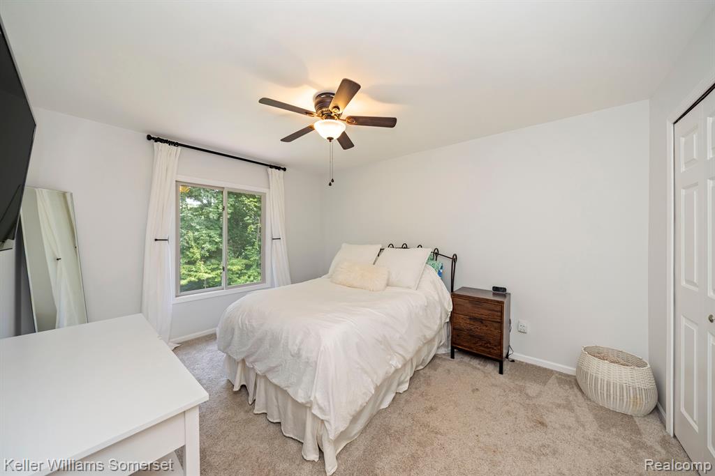 9732 FOREST RIDGE Drive, Clarkston, MI 48348 — Photo 17