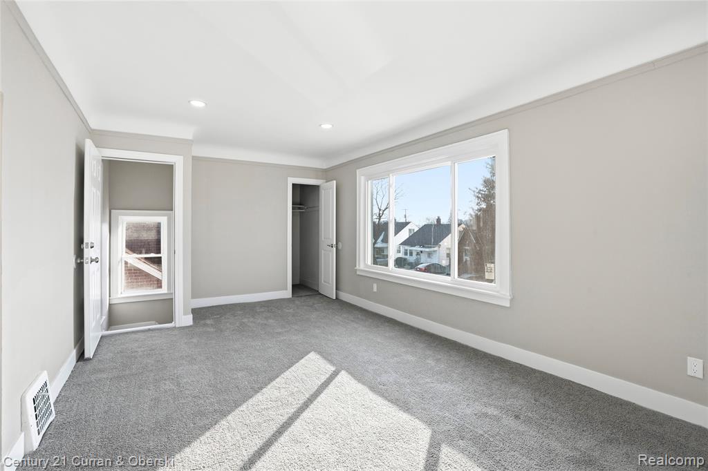 6640 Yinger Avenue, Dearborn, MI 48126 — Photo 20