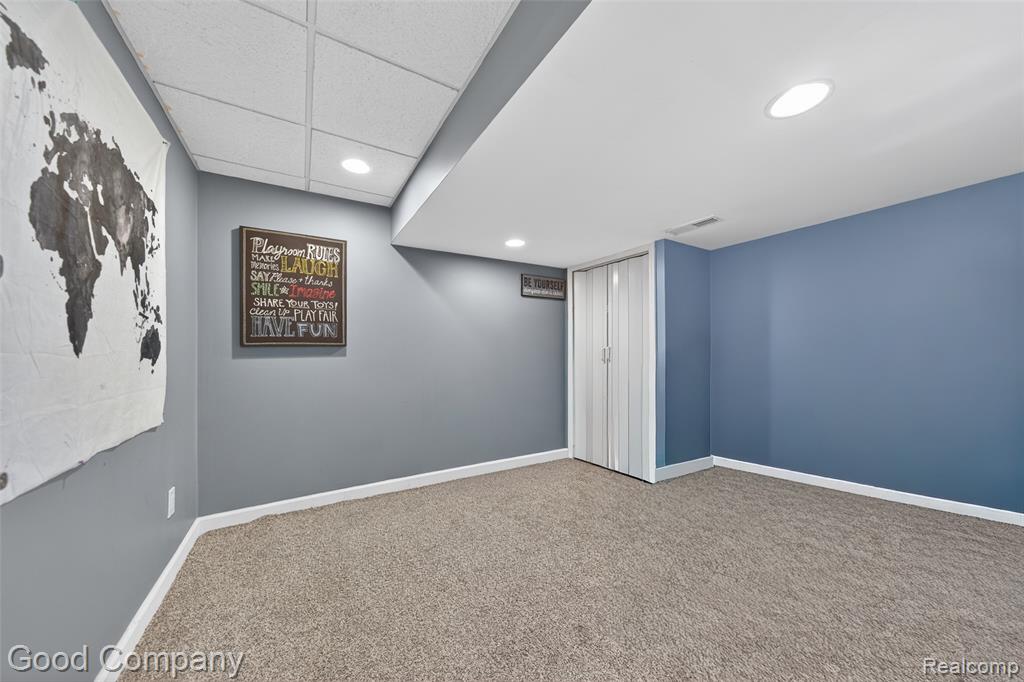 43169 Ashbury Drive, Novi, MI — Photo 45
