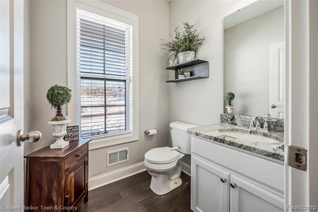 9522 Chalfonte Drive, Brighton, MI 48116 — Photo 26