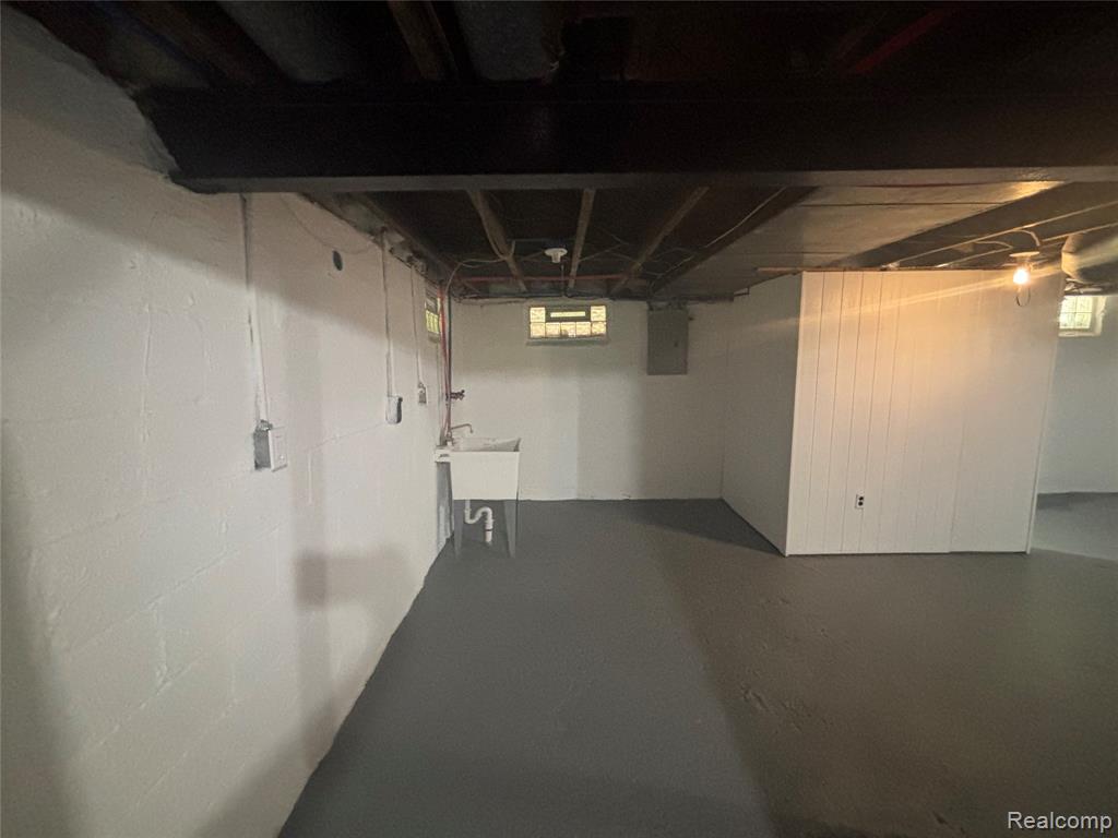 910 Spence Street, Pontiac, MI 48340 — Photo 19