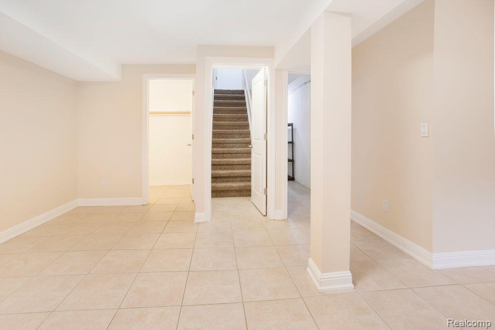 722 S Milford Road, Milford, MI 48381 — Photo 25