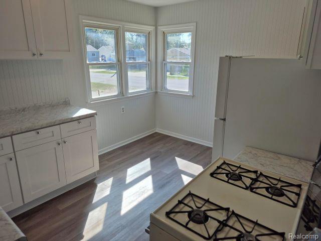 6810 Gilman Street, Garden City, MI — Photo 3