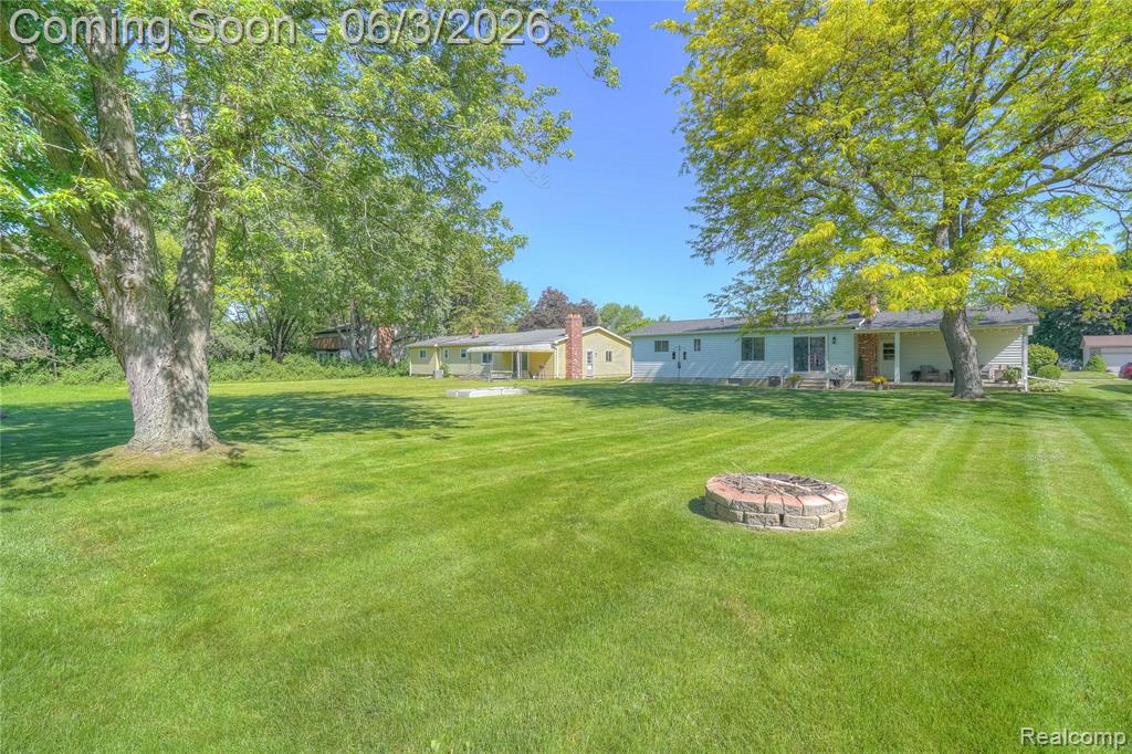 4323 Brayan Drive, Swartz Creek, MI 48473 — Photo 33