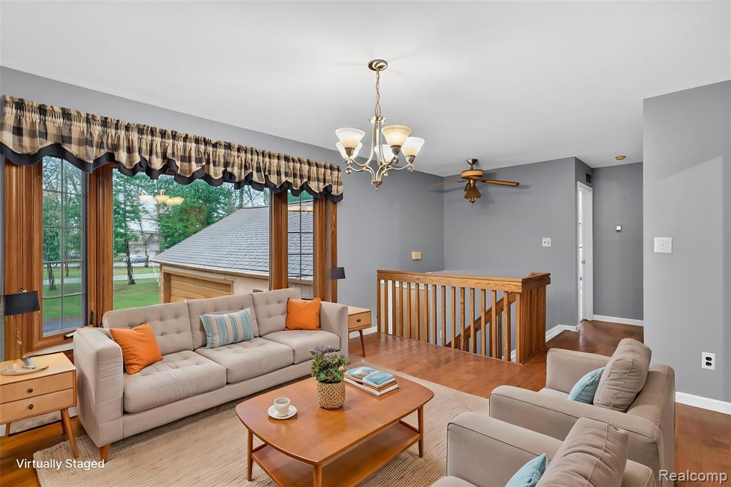 8360 Arlis Street, Commerce Twp, MI 48382 — Photo 20