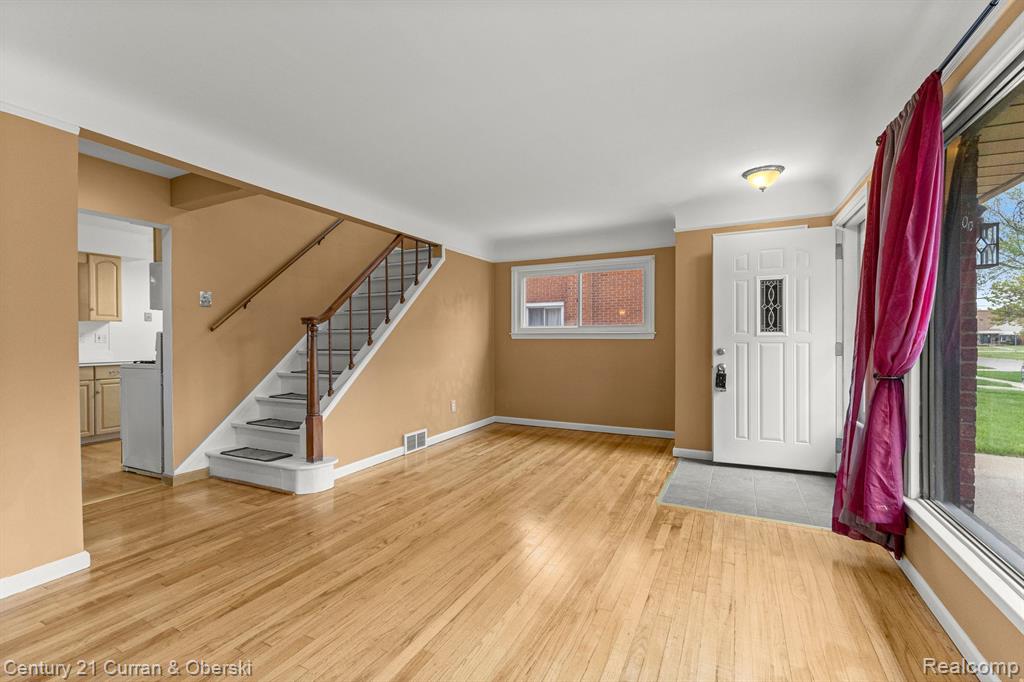 7850 MERRICK Street, Taylor, MI 48180 — Photo 5
