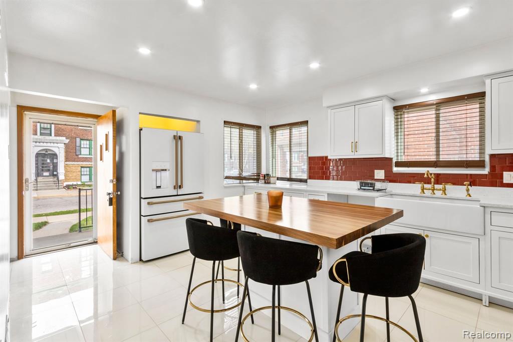 4117 CALHOUN Street, Dearborn, MI 48126 — Photo 4