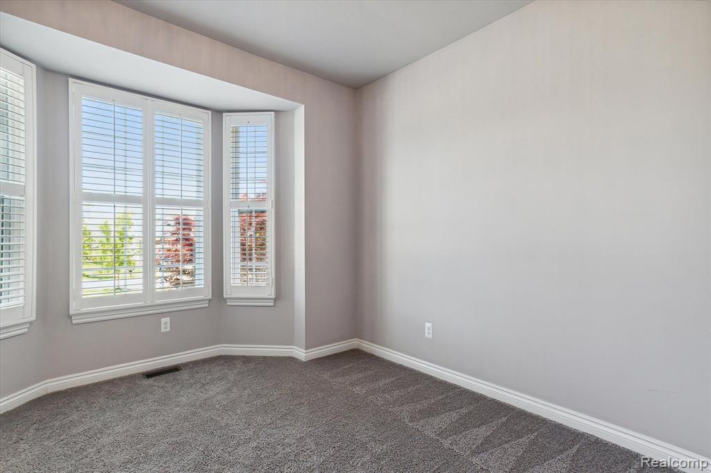 30796 Asbury Hill Drive, New Hudson, MI 48165 — Photo 5