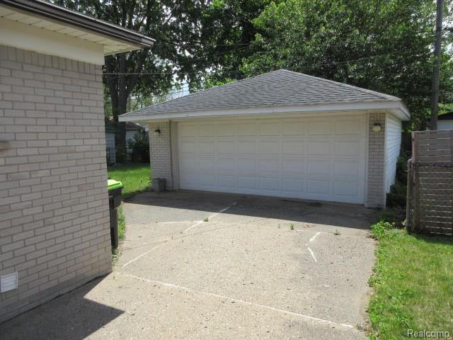 1236 Jenifer Avenue, Madison Heights, MI 48071 — Photo 26