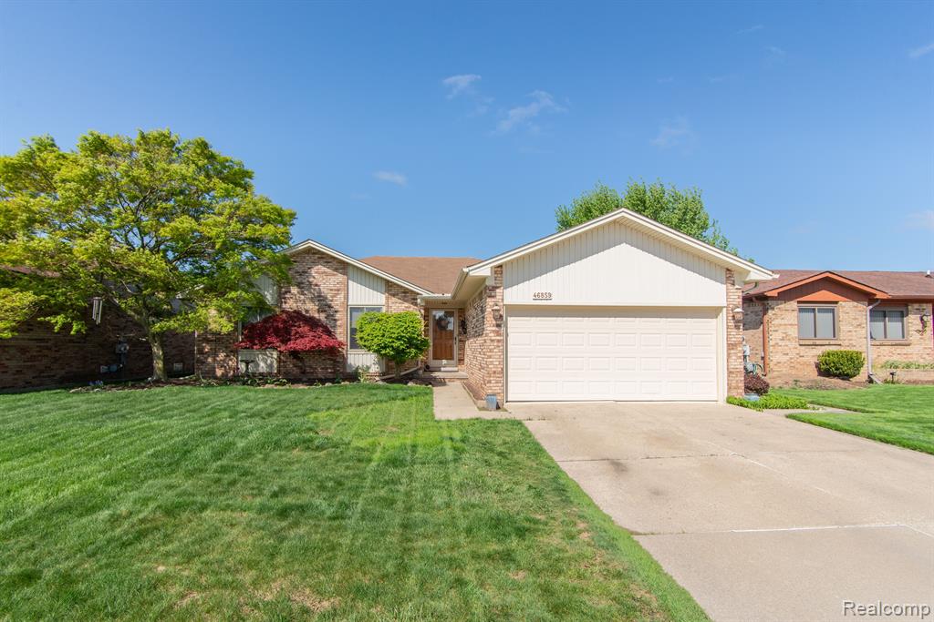 46859 ARAPAHOE Drive, Macomb, MI 48044 — Photo 29