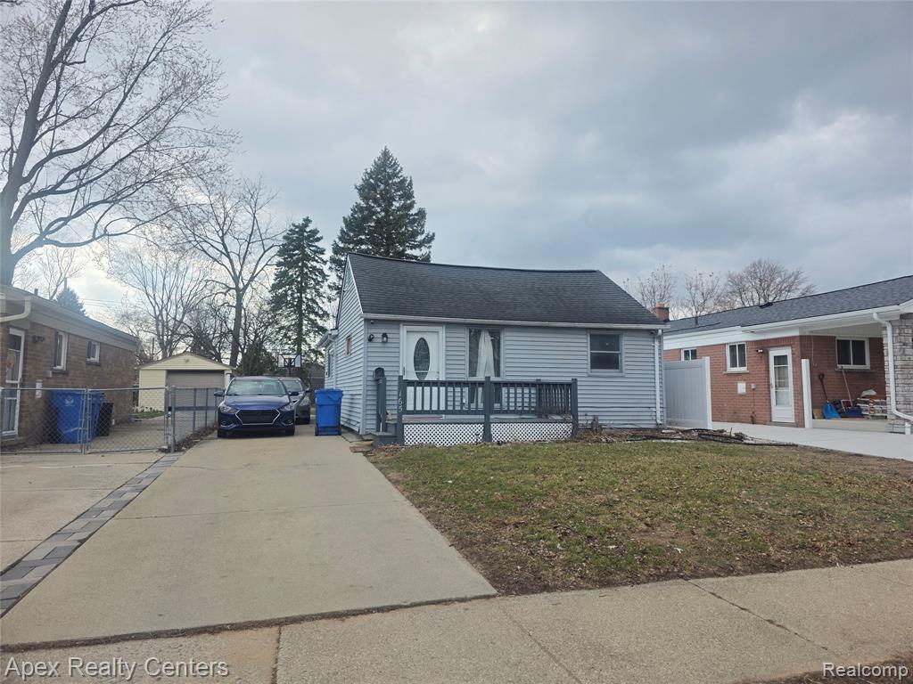 6165 Nightingale Street, Dearborn Heights, MI 48127 — Photo 2