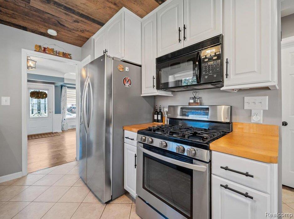 6567 Sterling Court, Garden City, MI — Photo 5