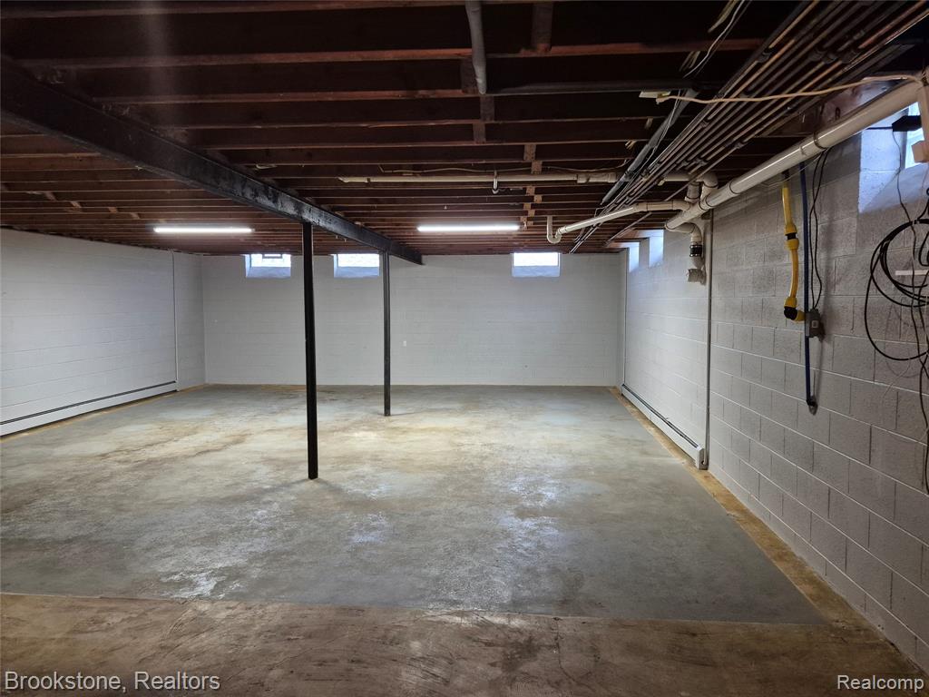 1100 Lockwood Road, Ortonville, MI 48462 — Photo 25